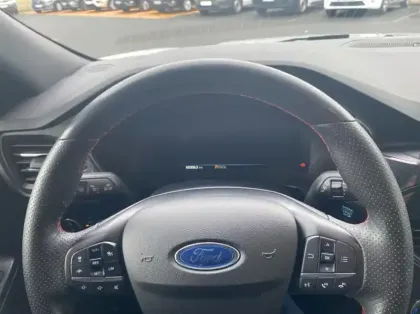 Photo 32 Ford Kuga Gén. III Ph1 ST-Line X 5