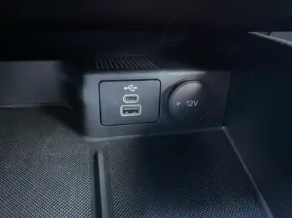 Photo 18 Ford Kuga 2.5 Duratec 190ch FHEV E85 ST-Line Business BVA