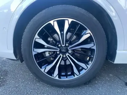 Photo 38 Ford Kuga Gén. III Ph1 ST-Line Business 5