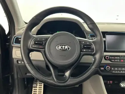 Photo 14 Kia Niro 1.6 GDi 105ch ISG + Plug-In 60.5ch Premium DCT6