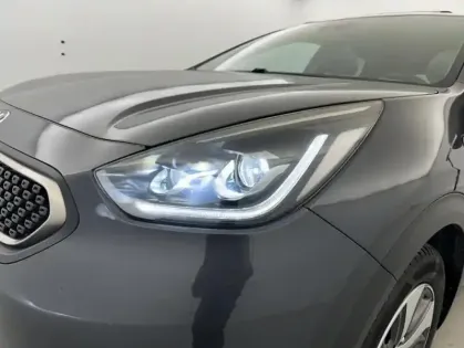 Photo 24 Kia Niro 1.6 GDi 105ch ISG + Plug-In 60.5ch Premium DCT6