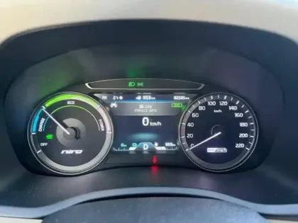 Photo 29 Kia Niro 1.6 GDi 105ch ISG + Plug-In 60.5ch Premium DCT6