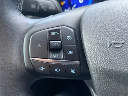 Photo 15 Ford Kuga 2.5 Duratec 190ch FHEV E85 Titanium BVA