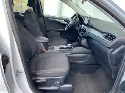 Photo 23 Ford Kuga 2.5 Duratec 190ch FHEV E85 Titanium BVA