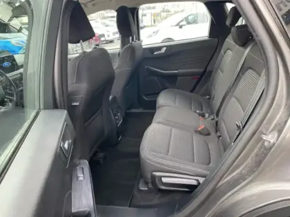 Photo 8 Ford Kuga 2.5 Duratec 190ch FHEV E85 Titanium BVA