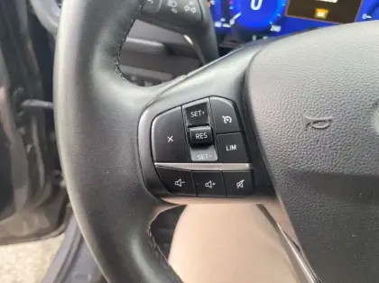 Photo 15 Ford Kuga 2.5 Duratec 190ch FHEV E85 Titanium BVA