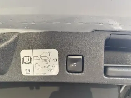 Photo 17 Ford Kuga 2.5 Duratec 190ch FHEV ST-Line X BVA