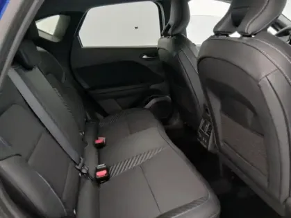 Photo 14 Renault Captur E-Tech full hybrid 160 ch esprit Alpine