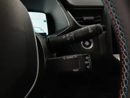 Photo 27 Renault Captur E-Tech full hybrid 145 ch esprit Alpine