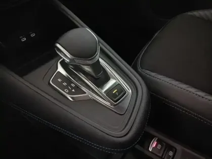 Photo 25 Renault Captur E-Tech full hybrid 145 ch esprit Alpine