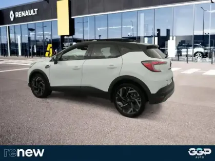 Photo 9 Renault Captur E-Tech full hybrid 145 ch esprit Alpine