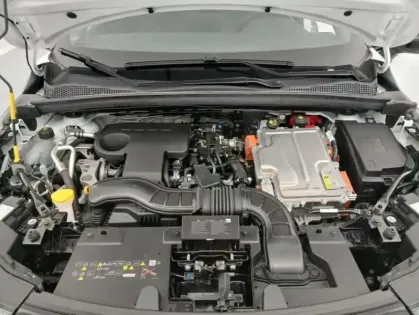 Photo 18 Renault Captur E-Tech full hybrid 145 ch esprit Alpine