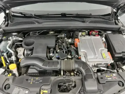 Photo 18 Renault Clio V E-Tech full hybrid 145 ch GSR2 Techno