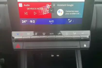 Photo 22 Renault Symbioz E-Tech full hybrid 145 Techno