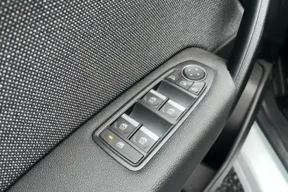 Photo 14 Renault Symbioz E-Tech full hybrid 145 Techno