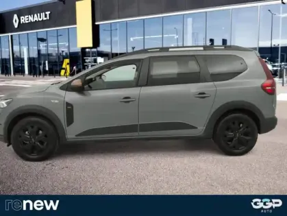 Photo 10 Dacia Jogger Hybrid 140 7 places GSR2 Extreme
