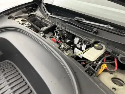 Photo 22 Tesla Model 3 Standard RWD