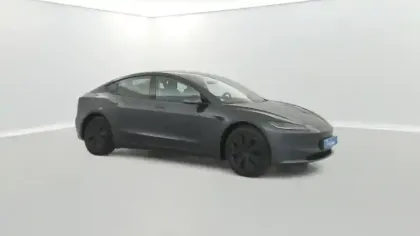 Photo 6 Tesla Model 3 Standard RWD