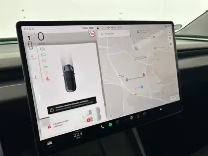 Photo 17 Tesla Model 3 Standard RWD