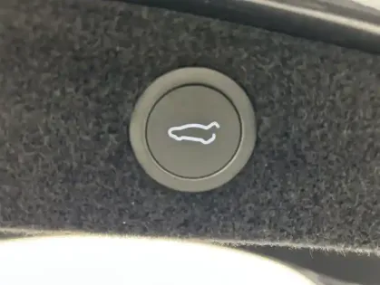 Photo 19 Tesla Model 3 Standard RWD