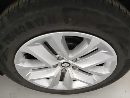 Photo 16 Renault Captur E-Tech 145 - 21 Zen