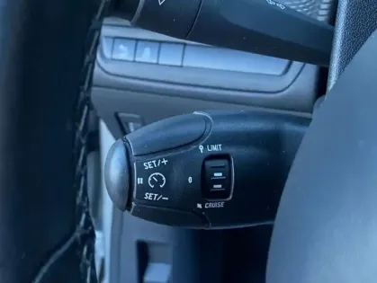 Photo 14 Peugeot 208 1.2 PureTech 82 Allure