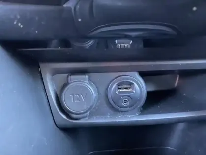 Photo 15 Peugeot 208 1.2 PureTech 82 Allure