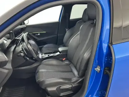 Photo 12 Peugeot 2008 1.2 PureTech 130ch GT EAT8