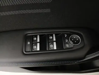 Photo 19 Renault Symbioz E-Tech full hybrid 145 Esprit Alpine