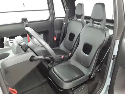 Photo 11 Citroën C-Zéro AMI