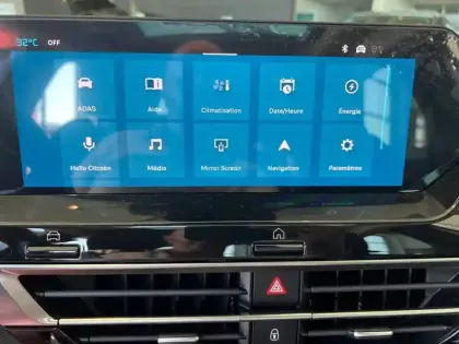 Photo 13 Citroën C4 e- X 136 ch Automatique