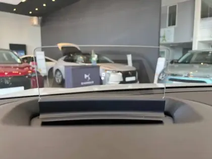 Photo 18 Citroën C4 e- X 136 ch Automatique