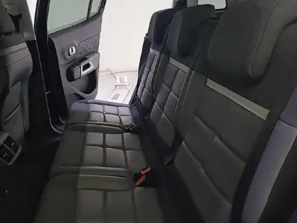 Photo 103 Citroën C5 aircross  Hybride Rechargeable 225 S&S e-EAT8