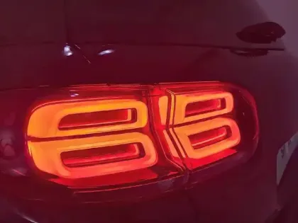 Photo 108 Citroën C5 aircross  Hybride Rechargeable 225 S&S e-EAT8