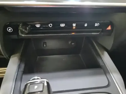 Photo 82 Citroën C5 aircross  Hybride Rechargeable 225 S&S e-EAT8