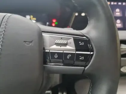 Photo 19 DS DS 4  Hybride E-Tense 225 EAT8