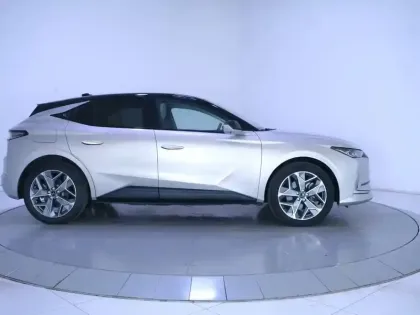 Photo 23 DS DS 4  Hybride E-Tense 225 EAT8