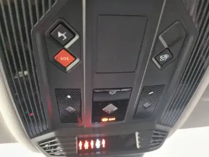 Photo 48 DS DS 4  Hybride E-Tense 225 EAT8