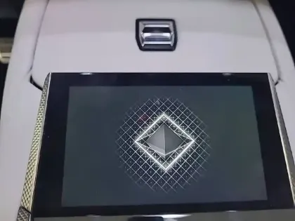 Photo 47 DS DS 4  Hybride E-Tense 225 EAT8