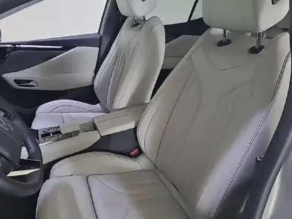 Photo 30 DS DS 4  Hybride E-Tense 225 EAT8