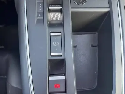 Photo 14 Citroën C5 aircross  Hybride Rechargeable 180 e-EAT8