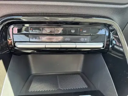 Photo 17 Citroën C3 Aircross  Hybride 145 e-DCS6