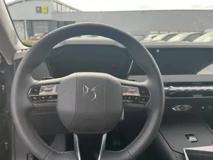 Photo 8 DS DS 4  BlueHDi 130 EAT8