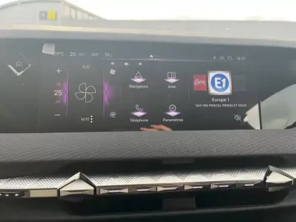 Photo 17 DS DS 4  BlueHDi 130 EAT8