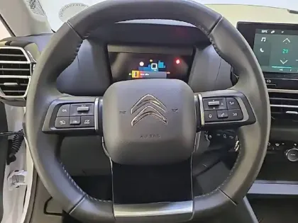 Photo 8 Citroën C4  PureTech 100 BVM6