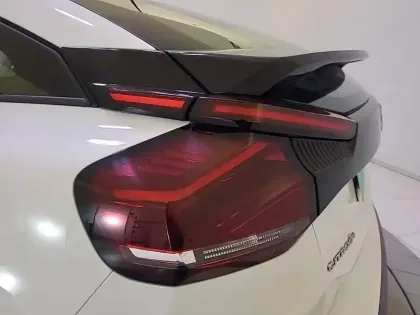 Photo 16 Citroën C4  PureTech 100 BVM6