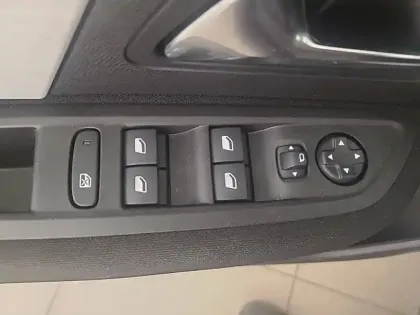 Photo 62 Citroën C4  PureTech 100 BVM6