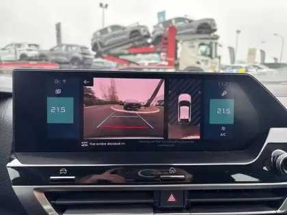 Photo 30 Citroën C4 e- 136 ch Automatique