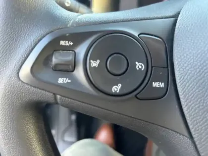 Photo 18 Opel Corsa  Electrique 136 ch & Batterie 50 kWh