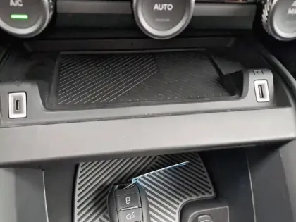 Photo 24 Citroën C4  PureTech 130 S&S EAT8